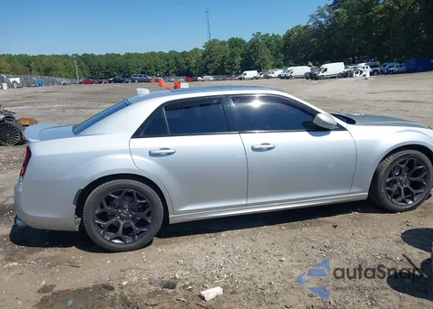 2020 Chrysler 300 300S из США, поврежденный, VIN 2C3CCABT3LH189491